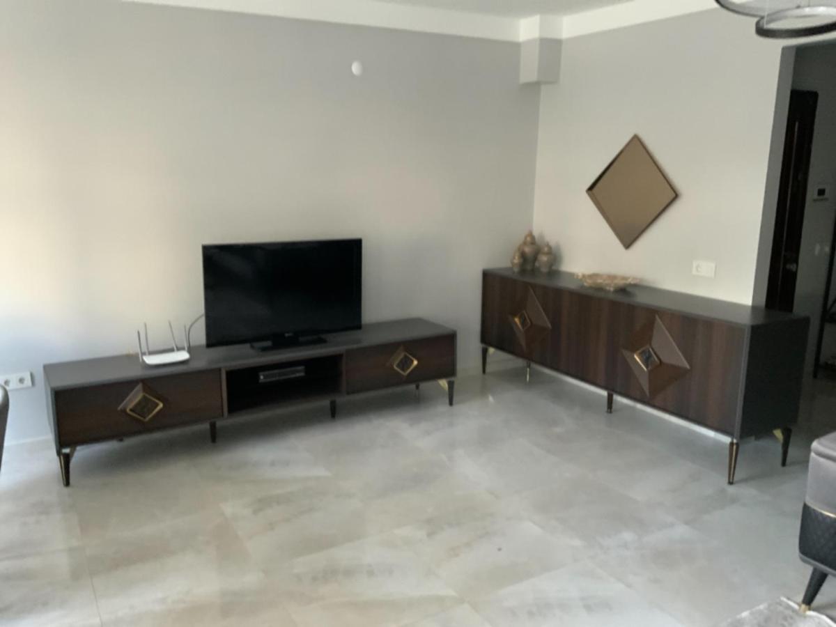 Luxury Z-Apart Family Homes 2 Bedrooms Wifi Near Metro Zeytinburnu Istanbulská provincie Exteriér fotografie