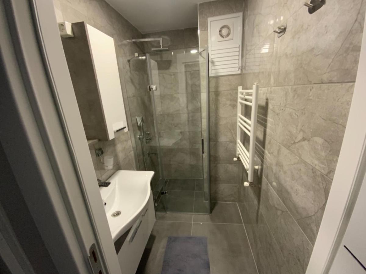 Luxury Z-Apart Family Homes 2 Bedrooms Wifi Near Metro Zeytinburnu Istanbulská provincie Exteriér fotografie